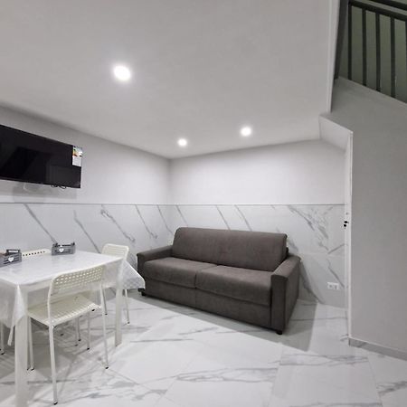 Bed and Breakfast House Angiolina Napoli Esterno foto