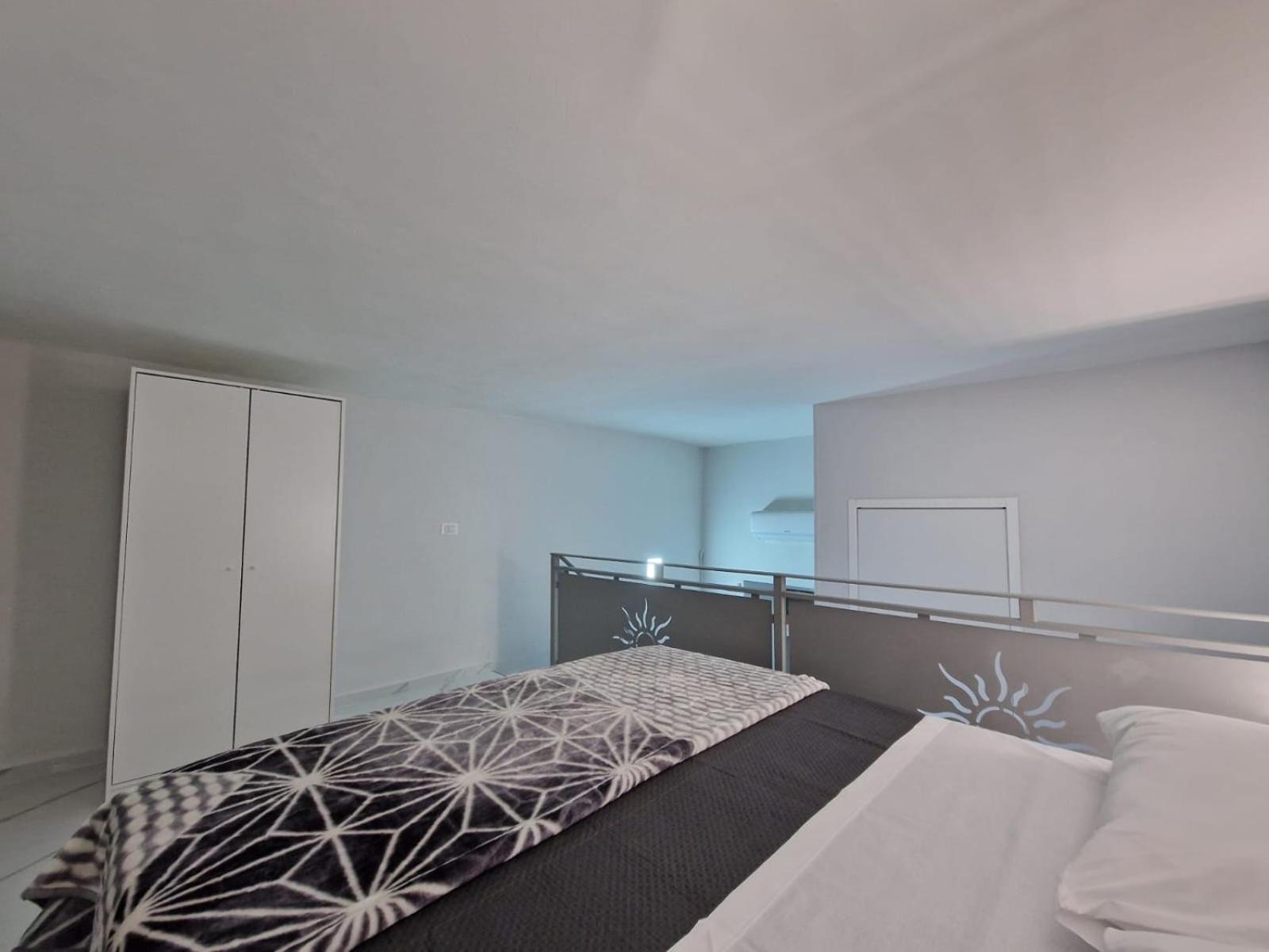 Bed and Breakfast House Angiolina Napoli Esterno foto